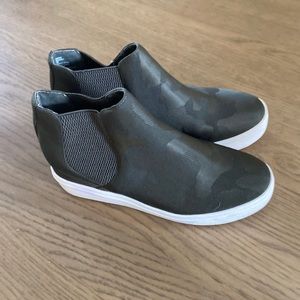 Women’s Steve Madden Wedges size 7